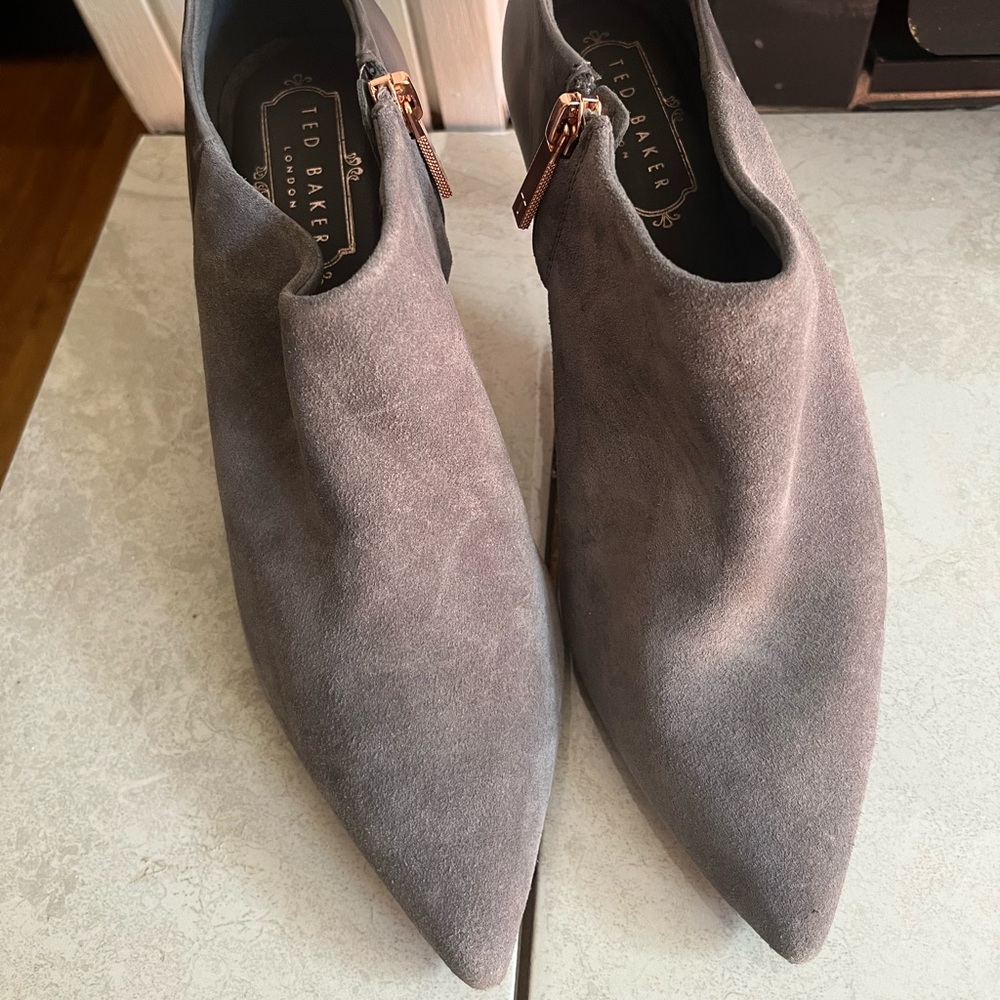 Ted Baker London - Heels